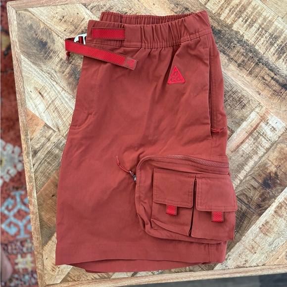 Nike ACG Cargo Shorts - Redstone University Red Men's Sz Large 😮‍💨🩳 - Picture 7 of 14